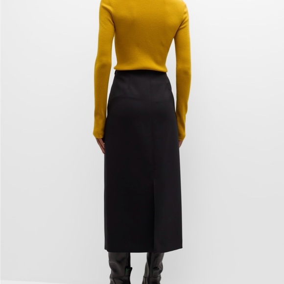 Burberry sweater - Picture 4 of 14